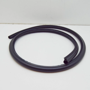 51767419379 BMW G20-G22-G26-G28-G82 KAPUT FİTİLİ 7419379